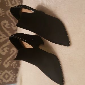 Wome's Shoes, Black Suade, Size 11M, Point Toe